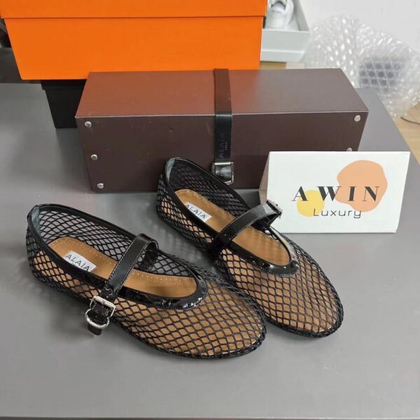 Alaia Round head buckle flat sole casual shoes