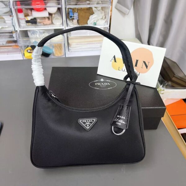 PRADA Re-Edition 2000 Hobo Underarm Bag Handbag Shoulder Bag