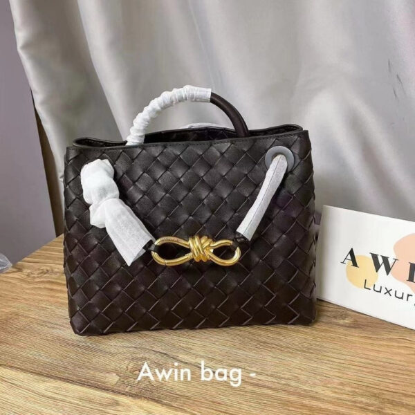 Bottega Veneta Andiamo 20/25/35 woven magnetic closure shoulder and crossbody tote