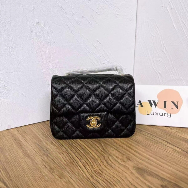 CHANEL 24B chain lambskin crossbody shoulder bag