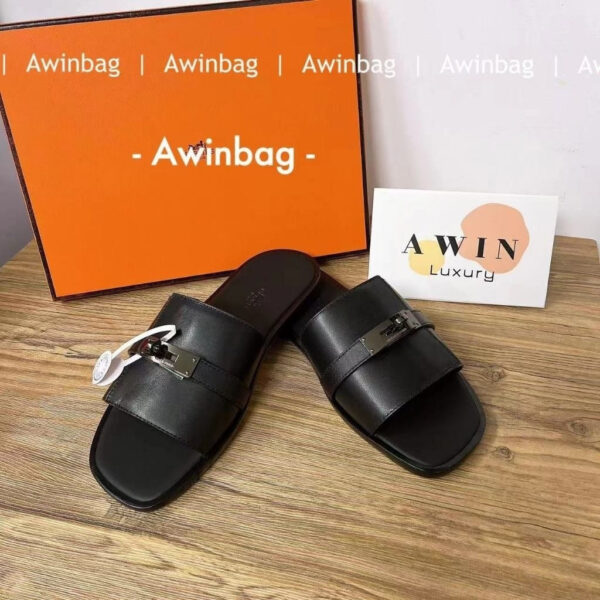 HERMES Giulia Flat bottom one line fashionable sandal for women