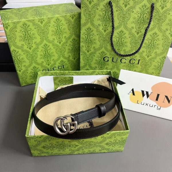 GUCCI Double g-buckle leather belt for men and women