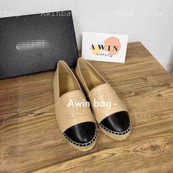 CHANEL Leather flat sole single shoes fisherman shoes