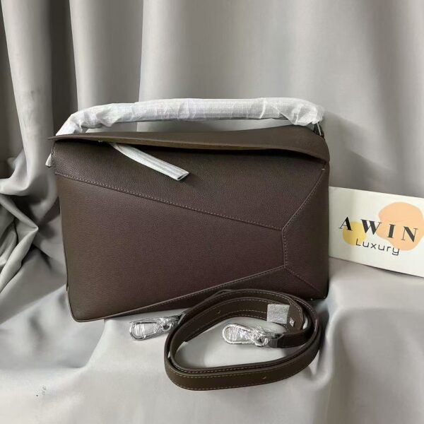 LOEWE PUZZLE Fashion Classic Grain Leather Shoulder Cross Shoulder Handbag for Women as a Gift