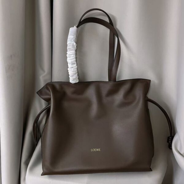 LOEWE FLAMENCO Fashionable leather drawstring closed hand-held one shoulder handbag chocolate colored women's gift